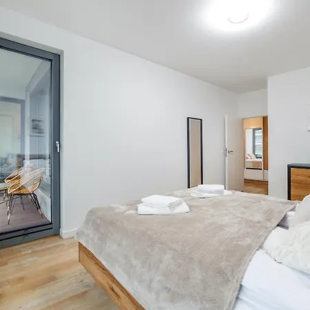 Apartamenty Sun & Snow Plac Unii Gdynia Exterior photo