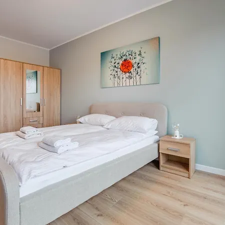 Apartamenty Sun & Snow Plac Unii Gdynia Exterior photo
