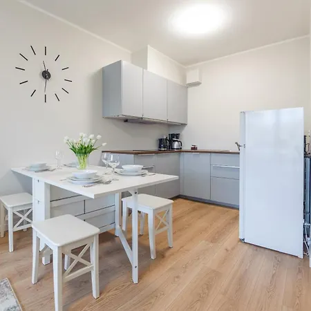 Apartamenty Sun & Snow Plac Unii Gdynia Exterior photo