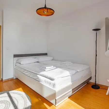 Apartamenty Sun & Snow Plac Unii Gdynia Exterior photo