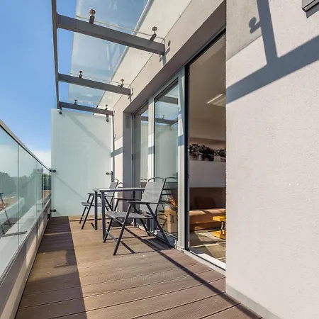Apartamenty Sun & Snow Plac Unii Gdynia Exterior photo